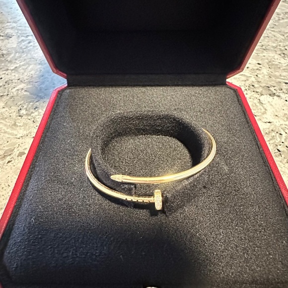 JUSTE UN CLOU BRACELET, SMALL MODEL, DIAMONDS - Picture 6 of 9